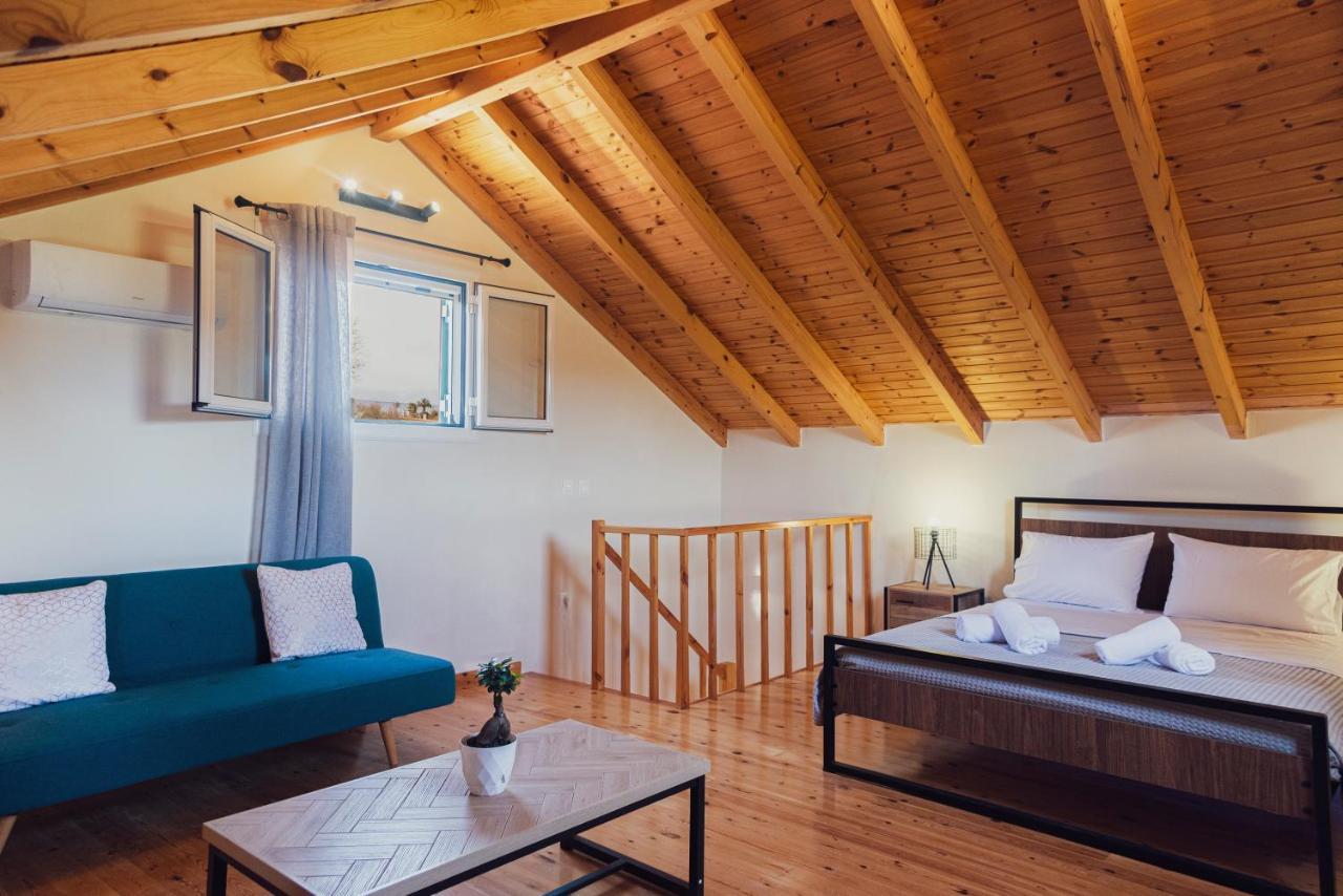 Burnelia Vacation House Lefkimmi  Esterno foto
