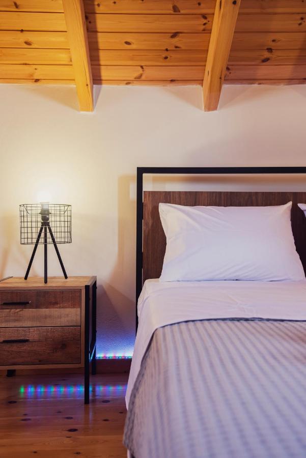 Burnelia Vacation House Lefkimmi  Esterno foto